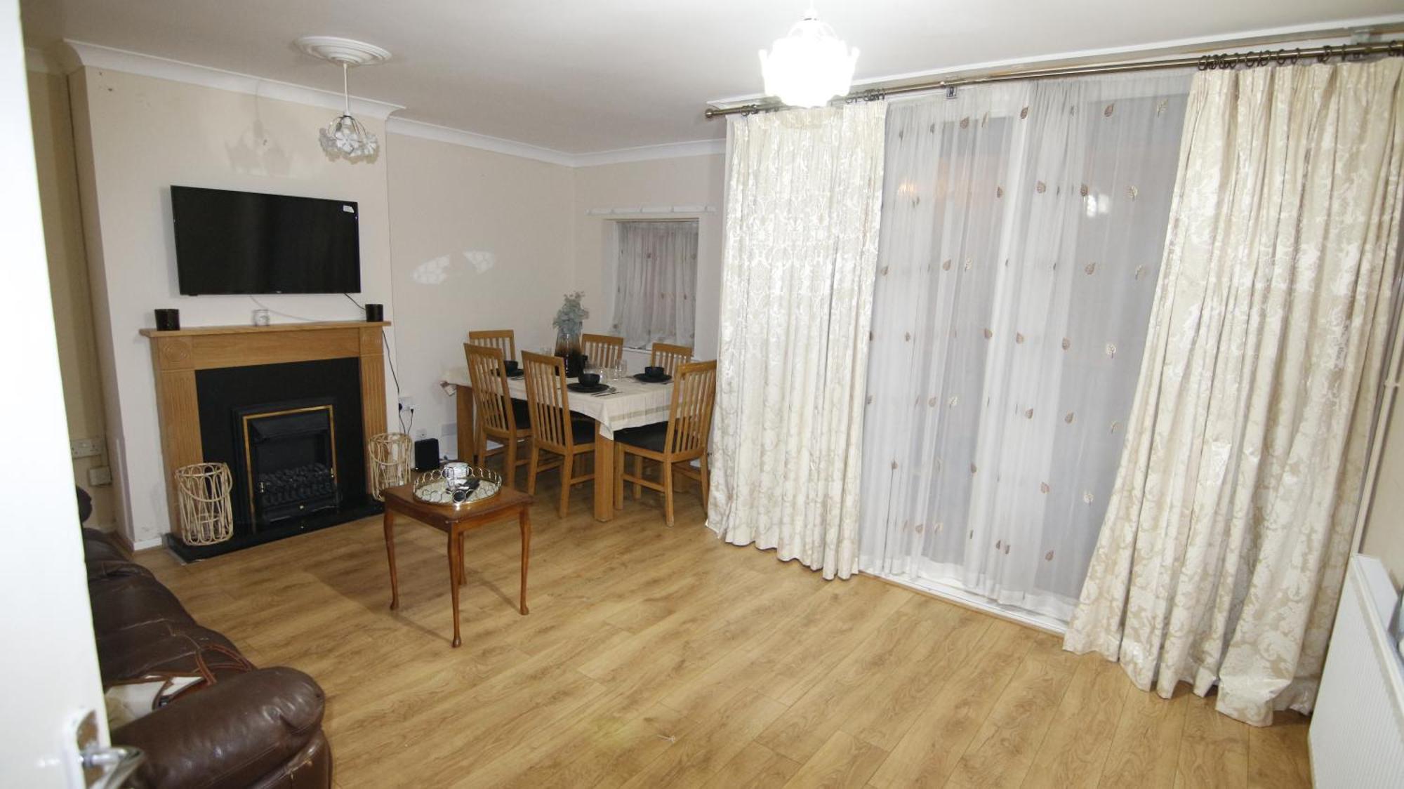 Entire Appartment Near Birmingham City Ngoại thất bức ảnh
